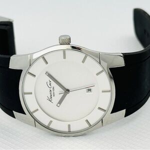 Kenneth Cole KC‎ 1556 Black and Silver Men’s Watch
